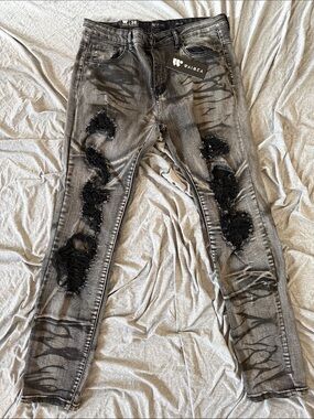 Waimea Women's Black Distressed Skinny Jeans